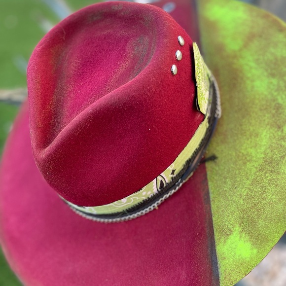 Hat